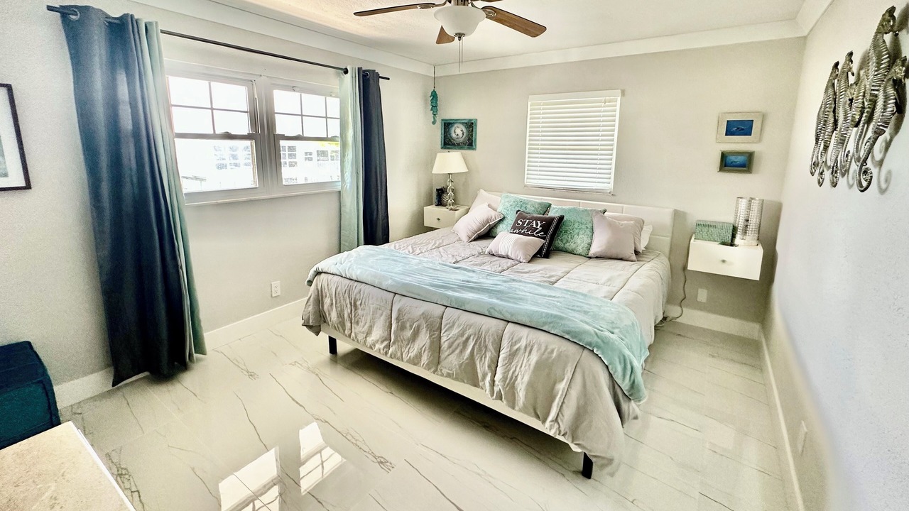 Photo of Bedroom in Big Pine Key