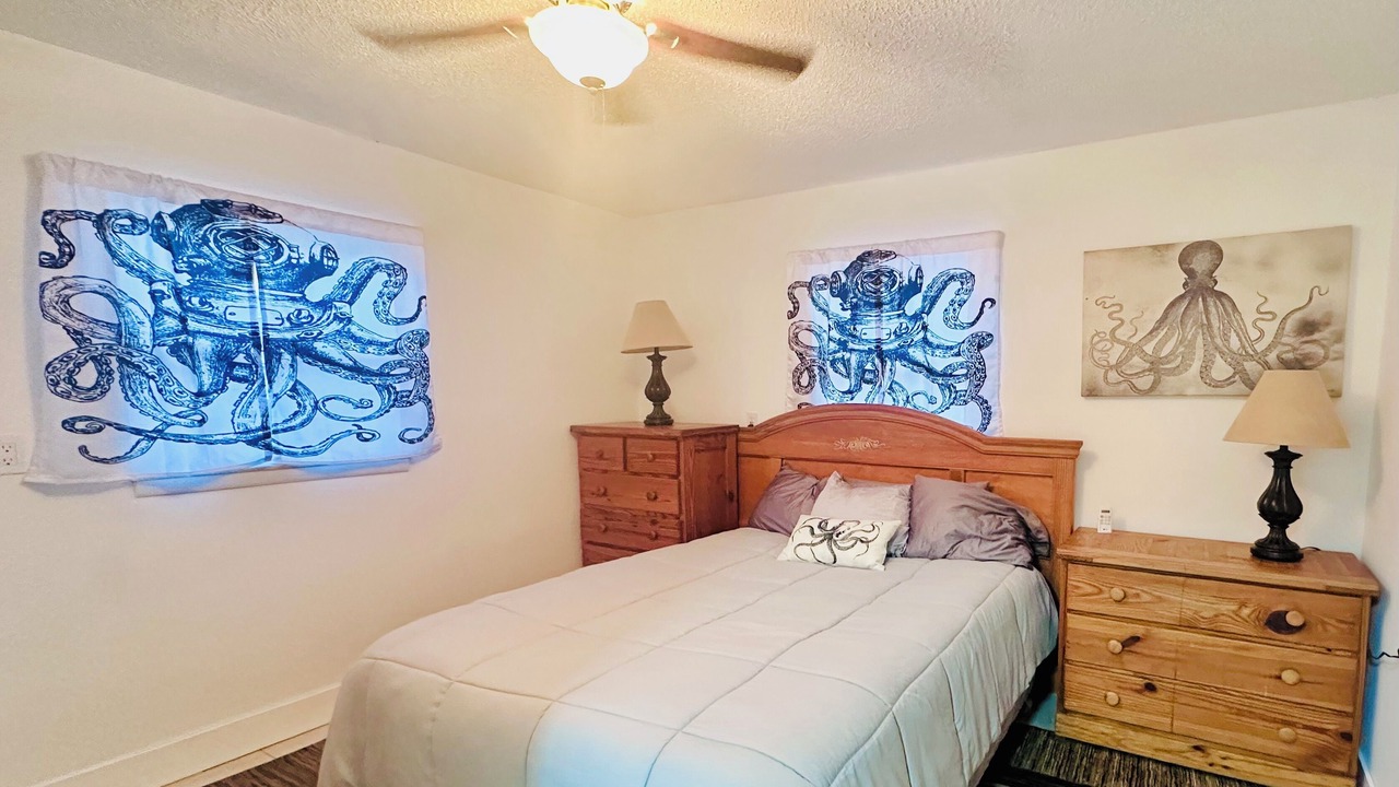 Photo of Bedroom in Big Pine Key