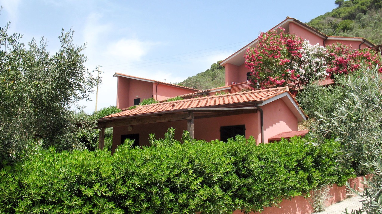 Photo of Others in Lacona