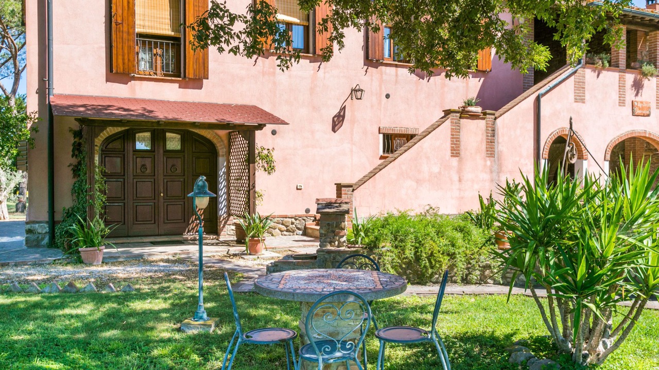 Photo of Outdoor in Suvereto