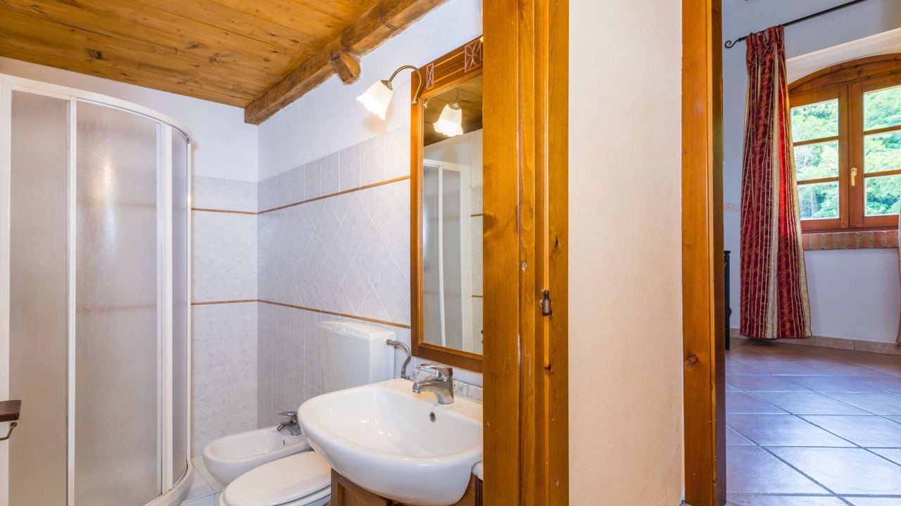 Photo of Bathroom in Riparbella