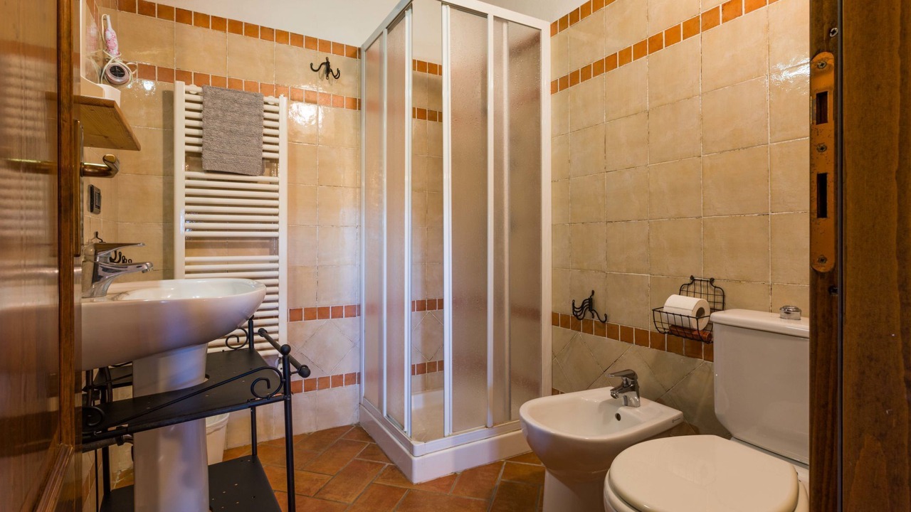 Photo of Bathroom in Cecina