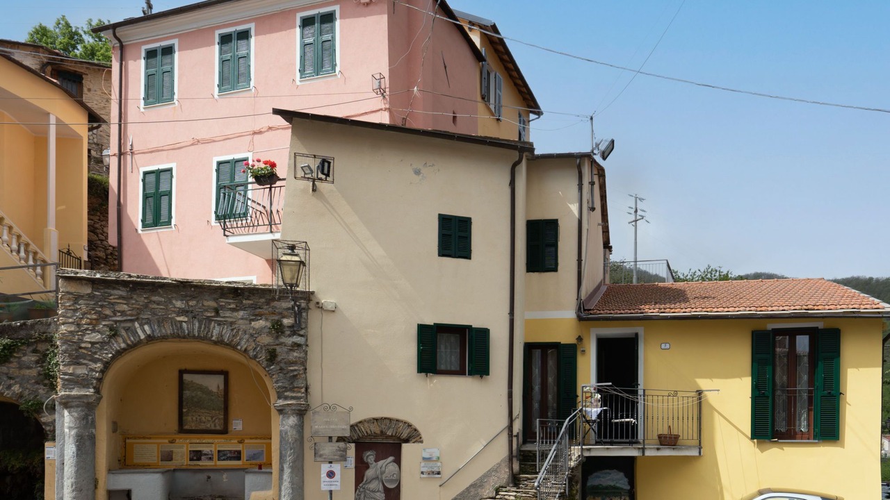 Photo of Others in Valloria