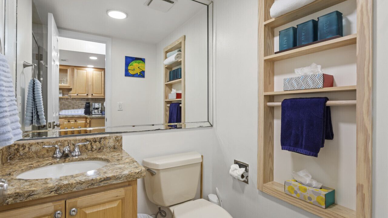 Photo of Bathroom in Islamorada