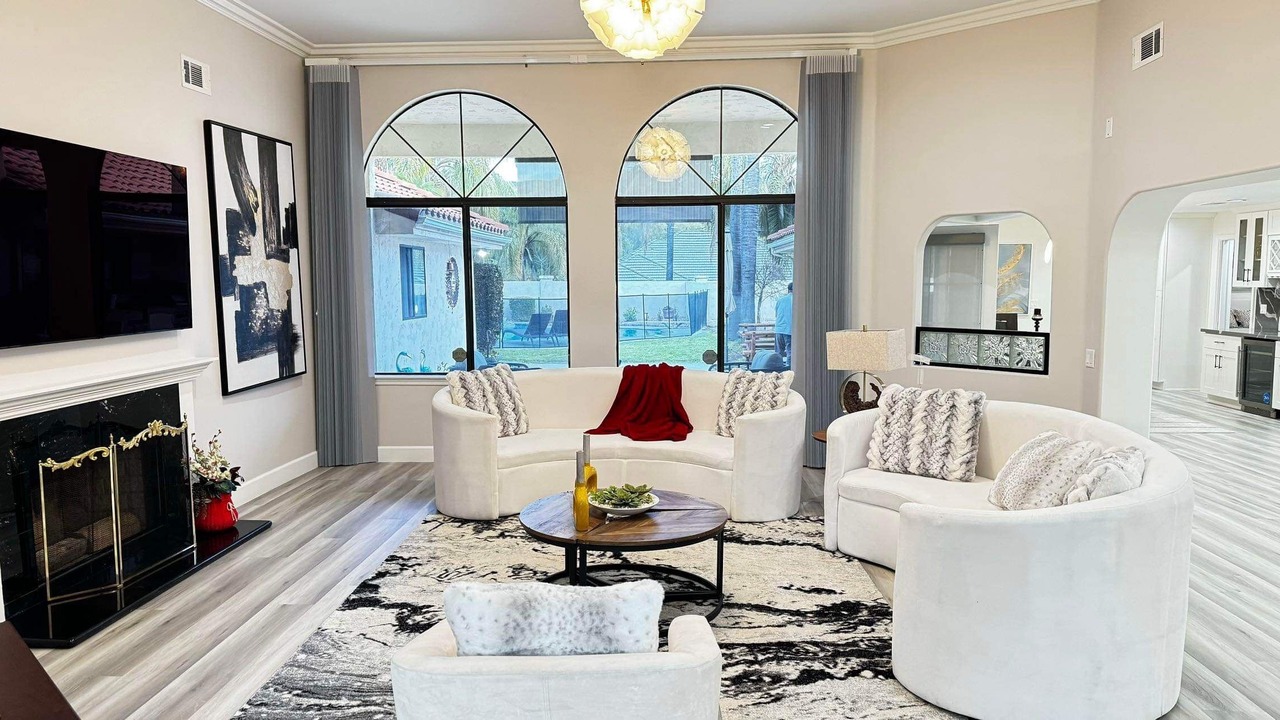 Photo of Livingroom in West Covina