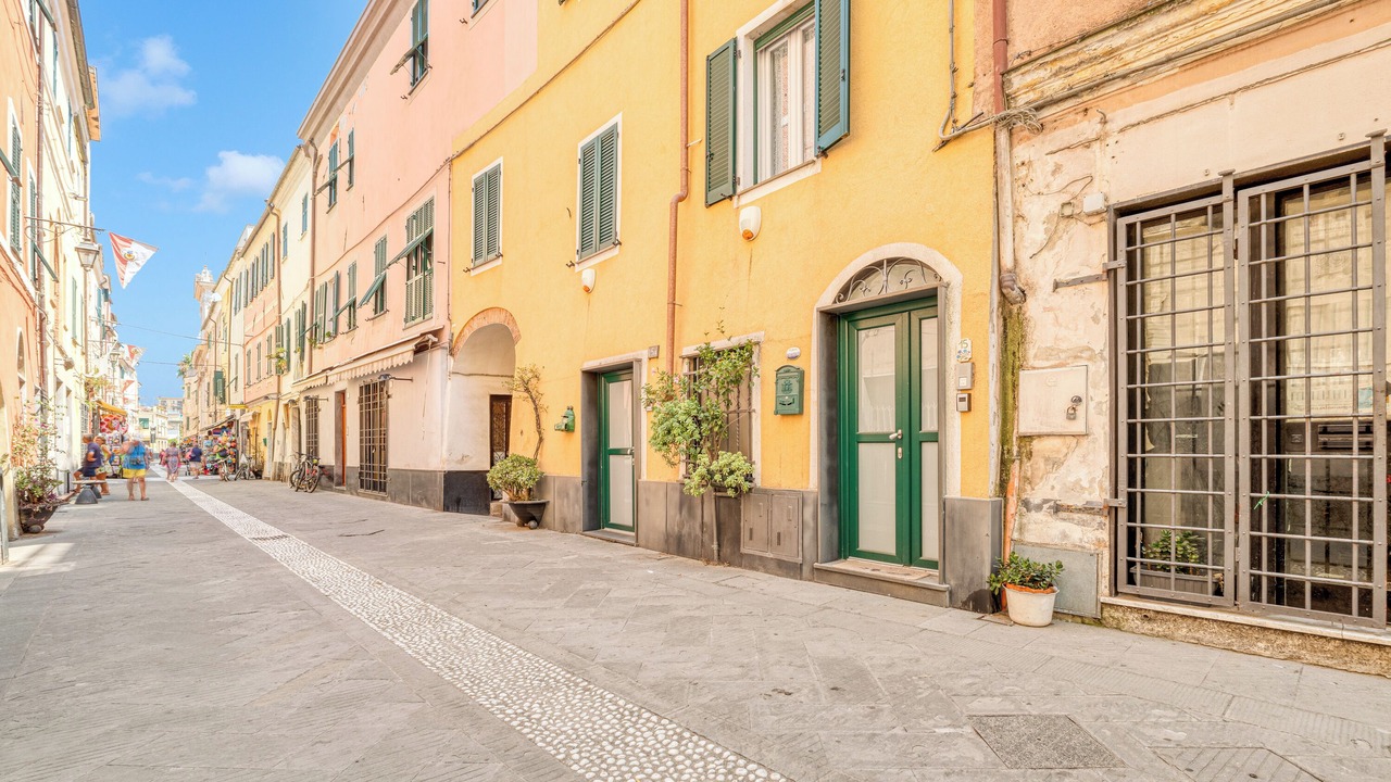 Photo of Others in Borghetto Santo Spirito