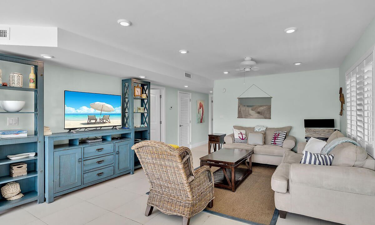 Photo of Livingroom in Key Colony Beach