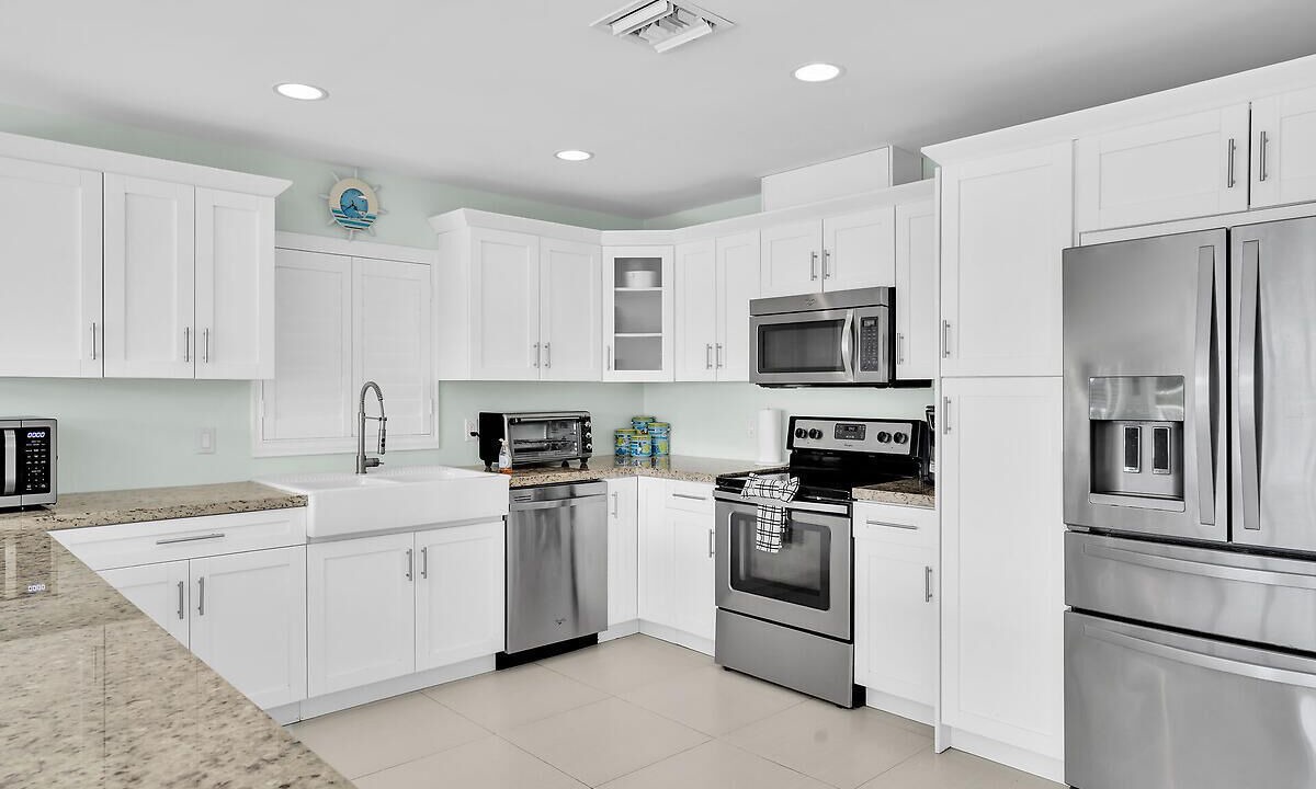 Photo of Kitchen in Key Colony Beach