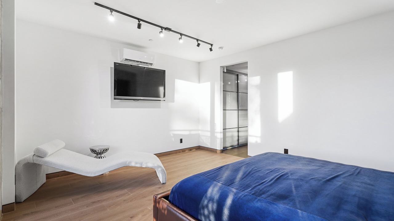 Photo of Bedroom in Eastside