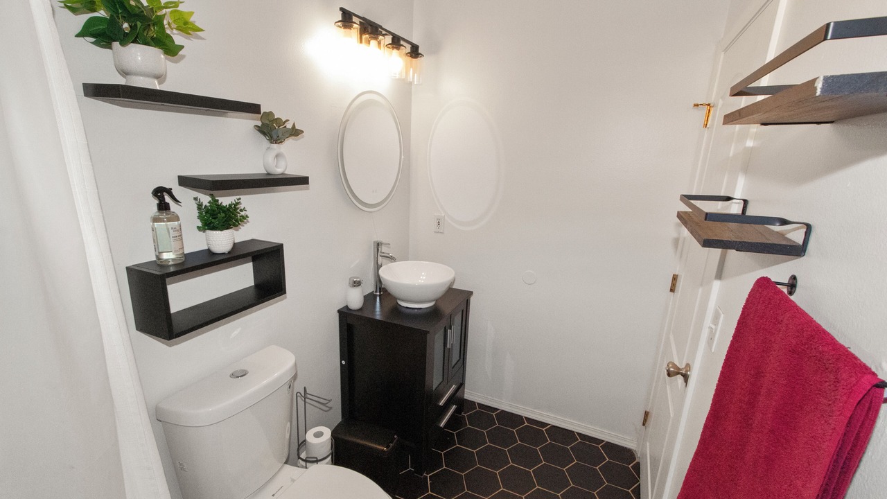 Photo of Bathroom in Quartz Hill