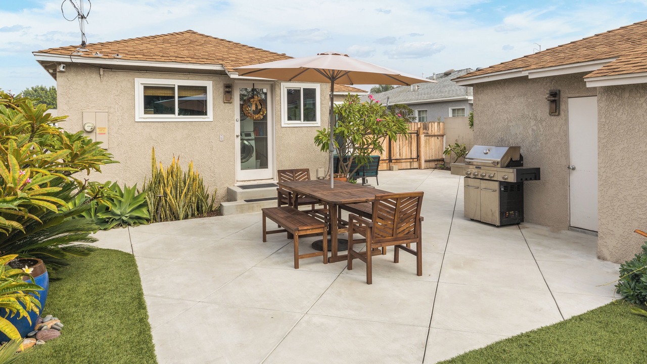 Photo of Outdoor in Del Aire