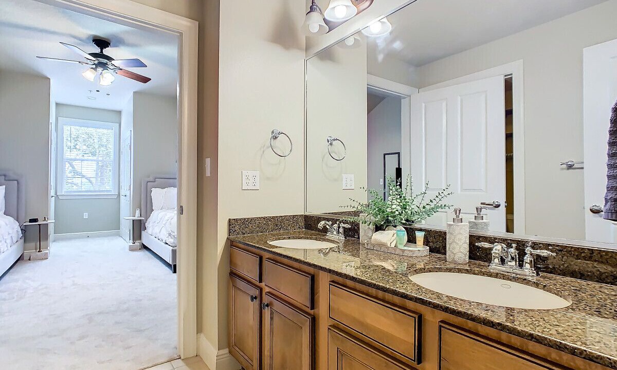 Photo of Bathroom in Reunion