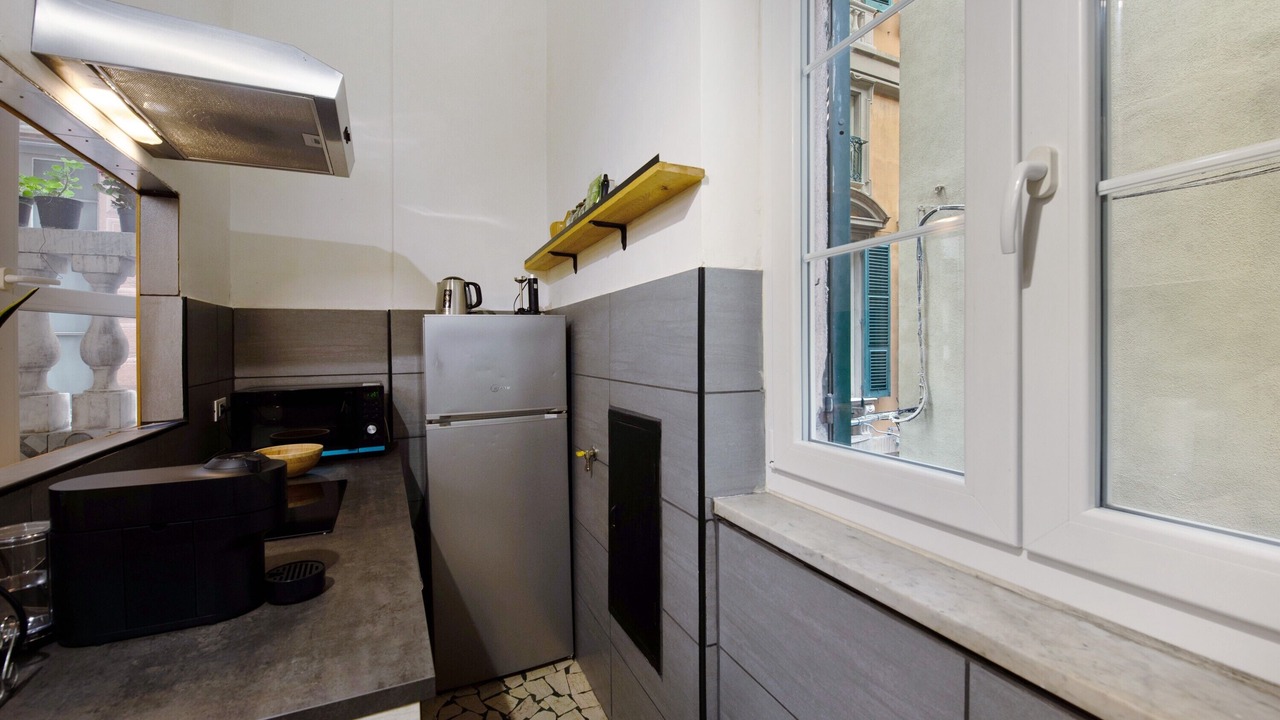 Photo of Kitchen in Genoa Historical Centre