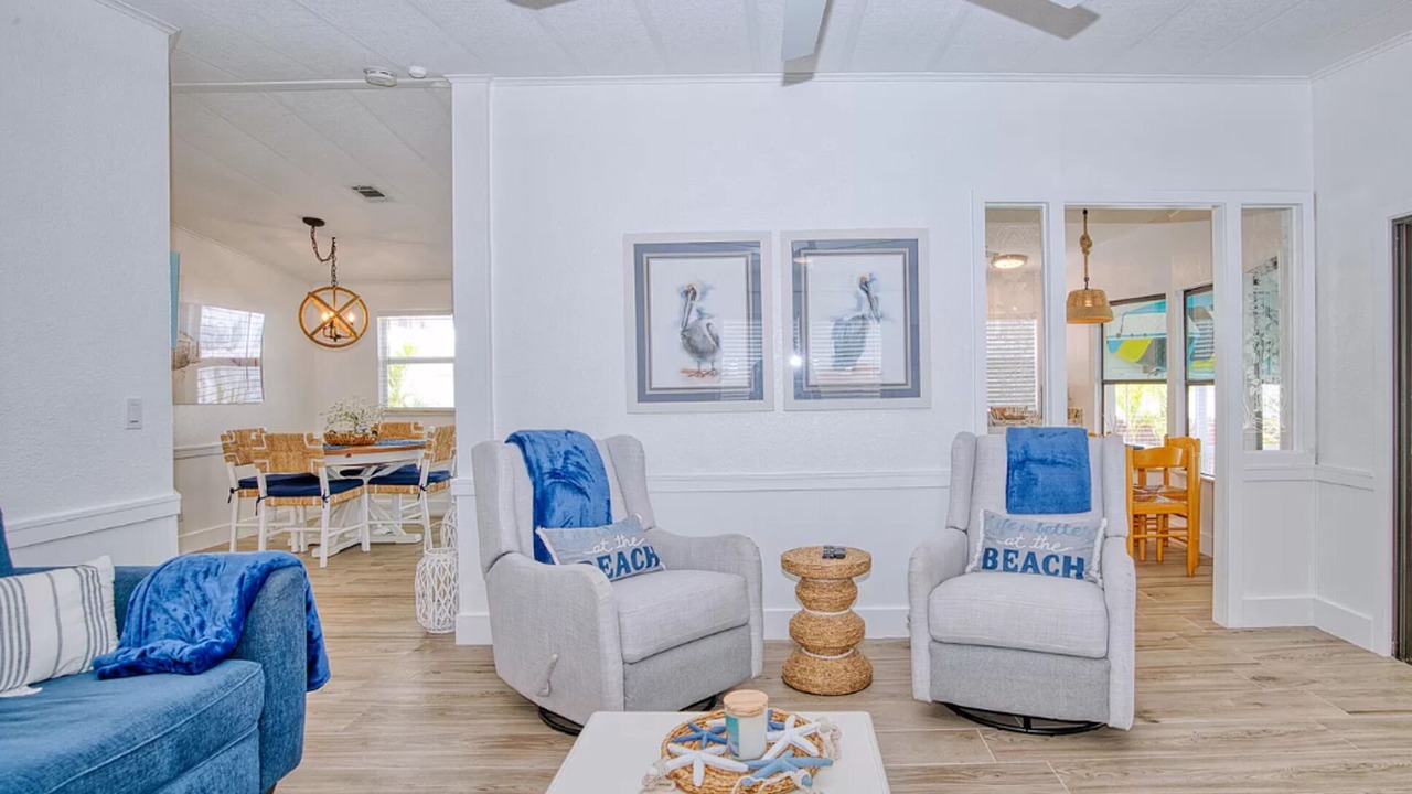 Photo of Livingroom in Cross Key Waterways