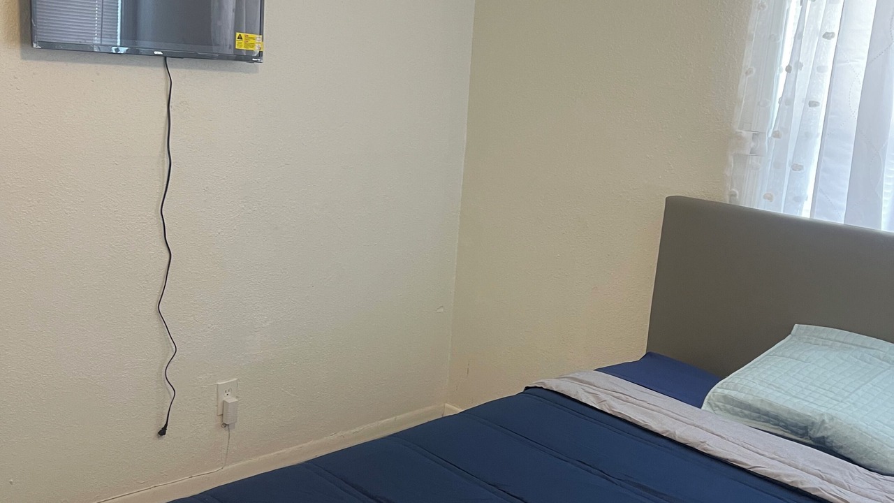 Photo of Bedroom in Harbor