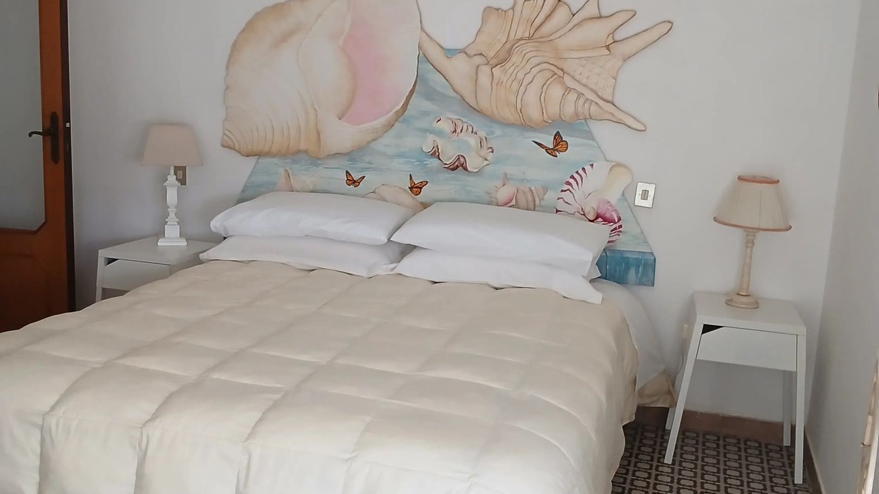 Photo of Bedroom in Tollo