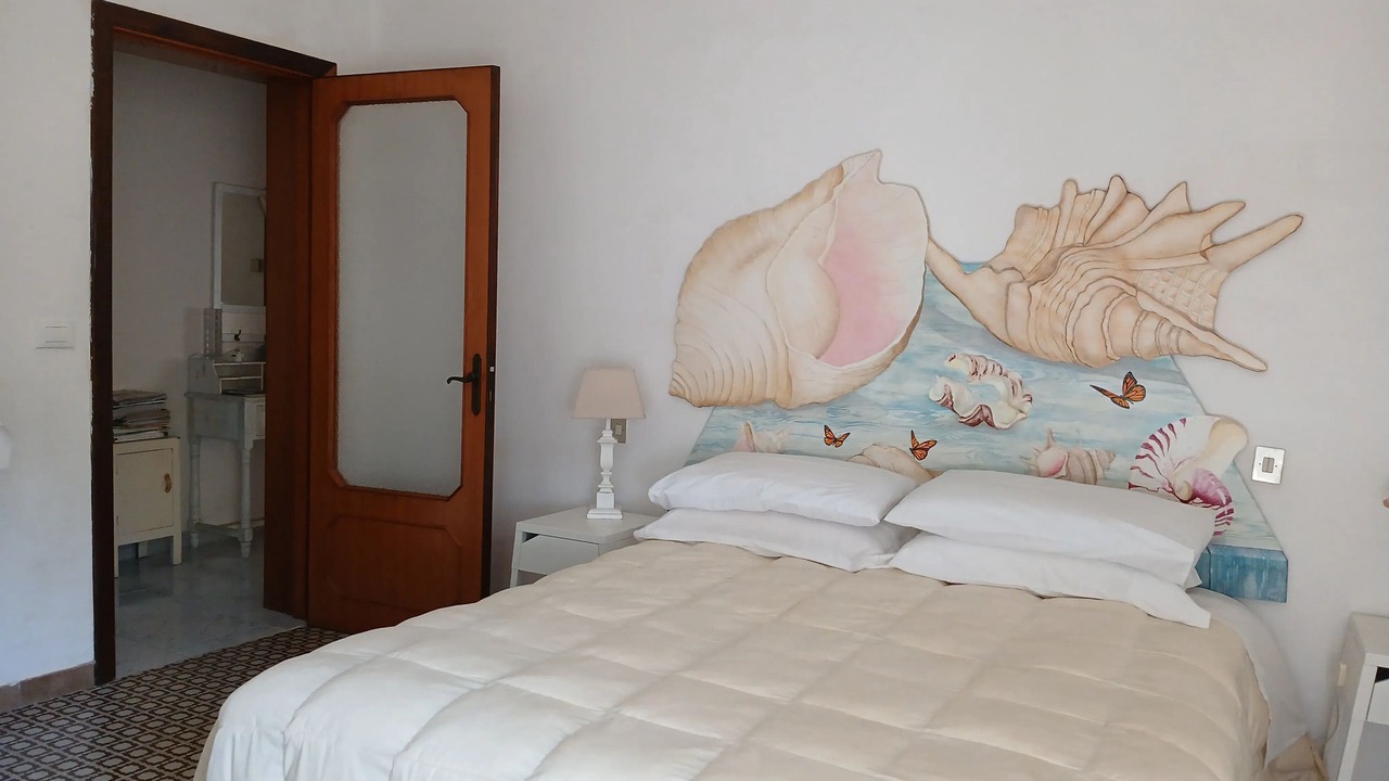 Photo of Bedroom in Tollo