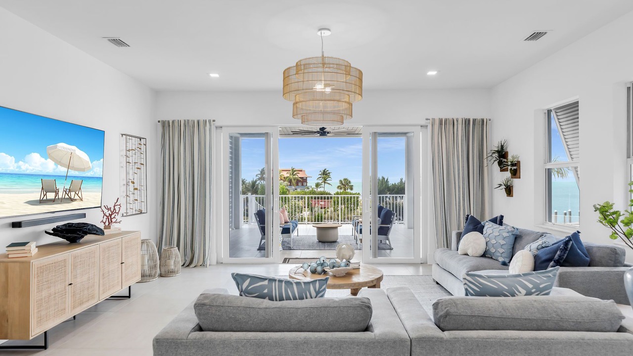 Photo of Livingroom in Marathon