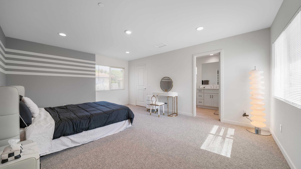 Photo of Bedroom in Westmont