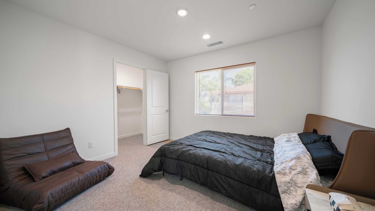 Photo of Bedroom in Westmont