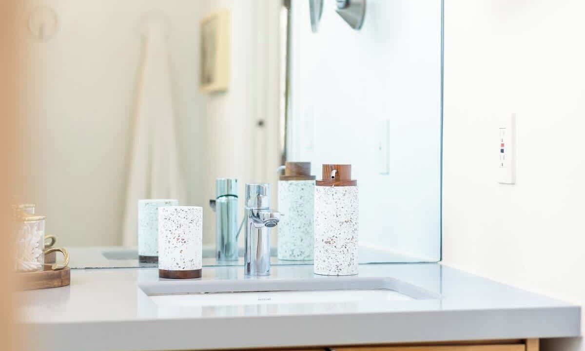 Photo of Bathroom in The Strand