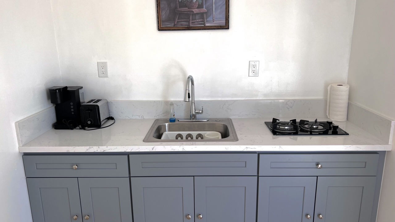 Photo of Kitchen in Harbor Gateway South