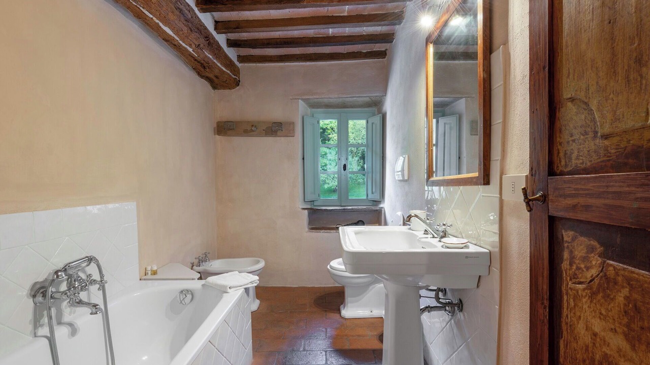 Photo of Bathroom in Vivo dʼOrcia