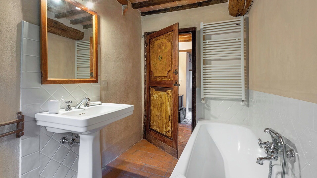 Photo of Bathroom in Vivo dʼOrcia