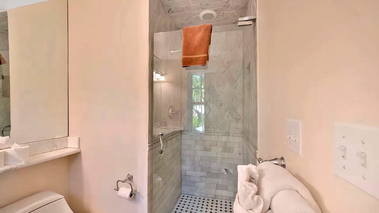 Photo of Bathroom in Bahama Village