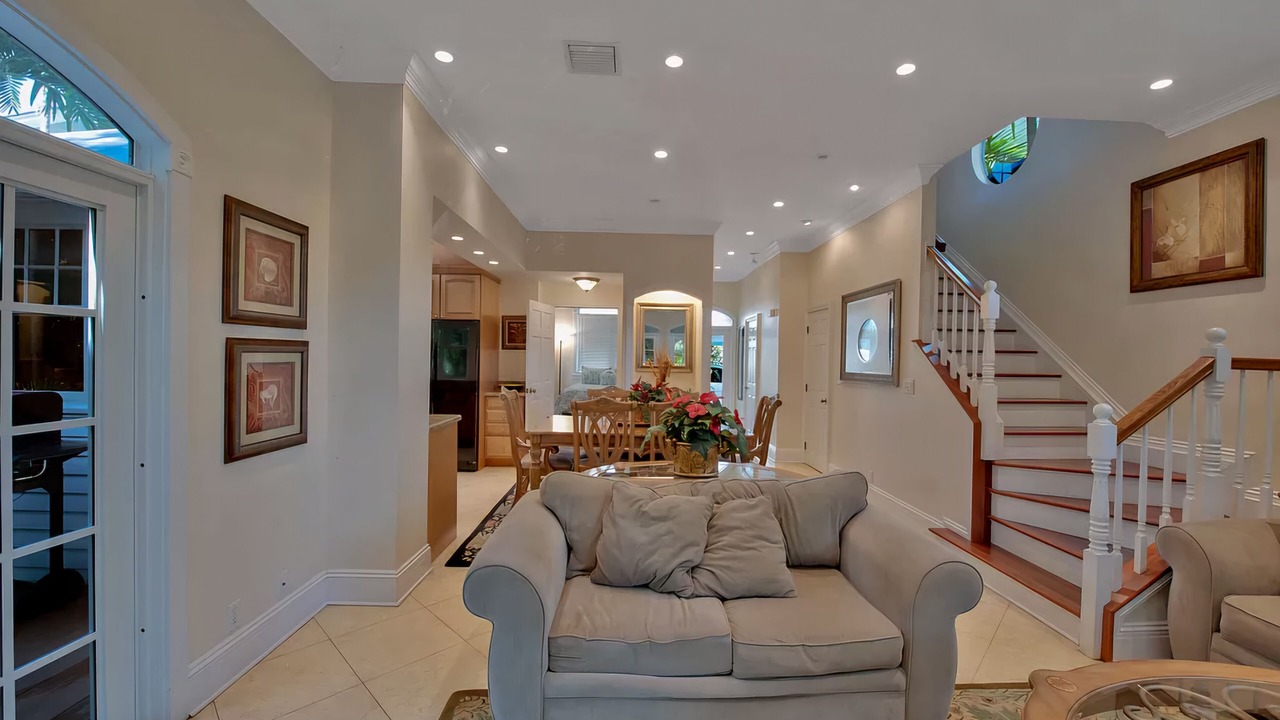 Photo of Livingroom in Bahama Village
