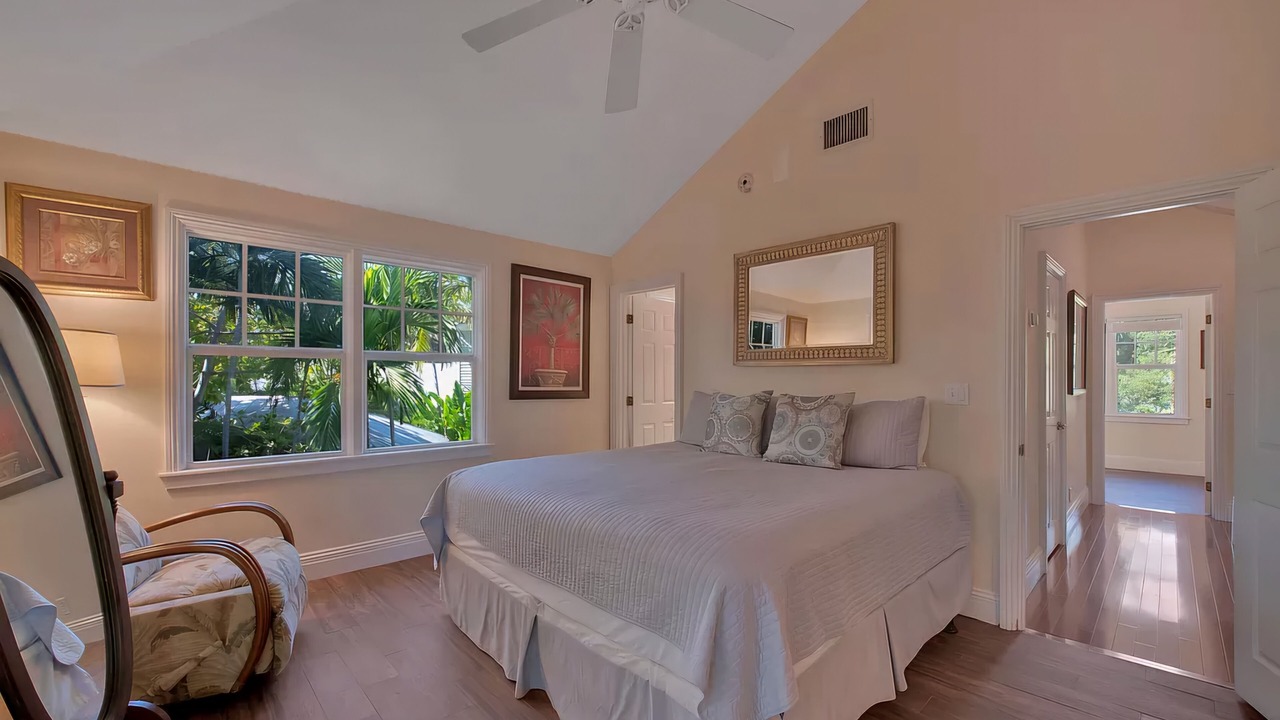 Photo of Bedroom in Bahama Village
