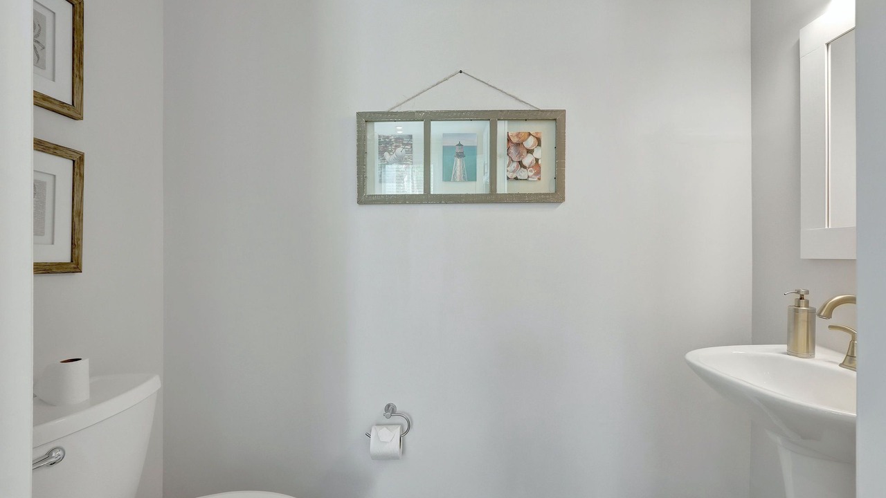 Photo of Bathroom in Islamorada