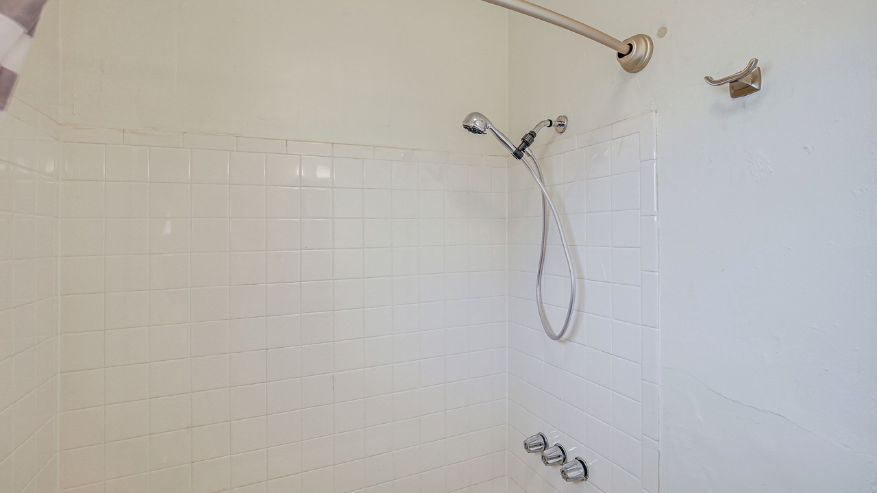 Photo of Bathroom in Harbor