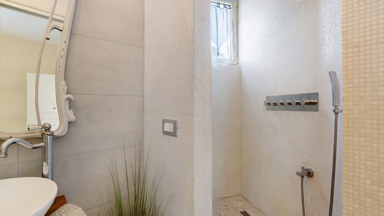 Photo of Bathroom in Tellaro