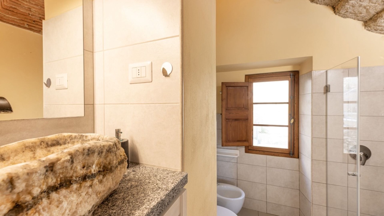 Photo of Bathroom in Marciana