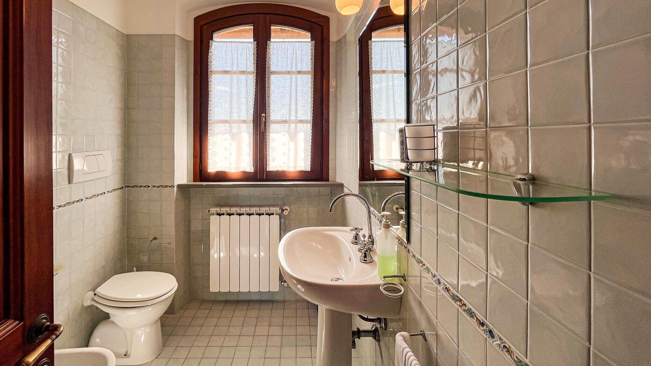 Photo of Bathroom in Monteluiano