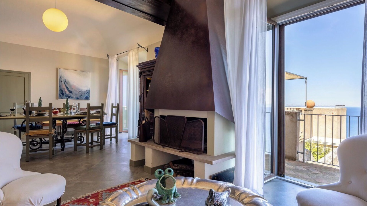 Photo of Bedroom in Populonia