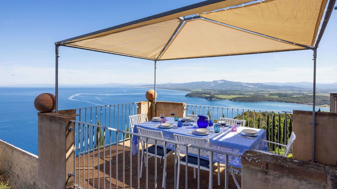 Photo of Patio Balcony in Populonia