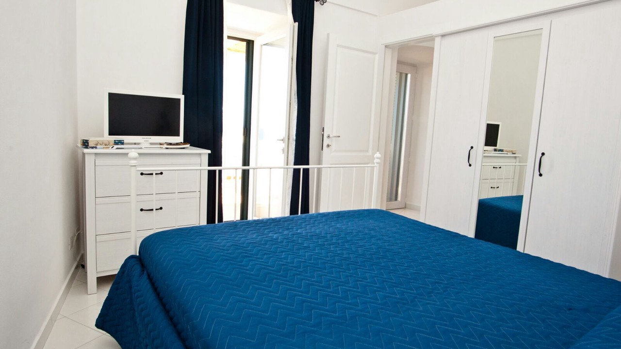 Photo of Bedroom in Le Forna