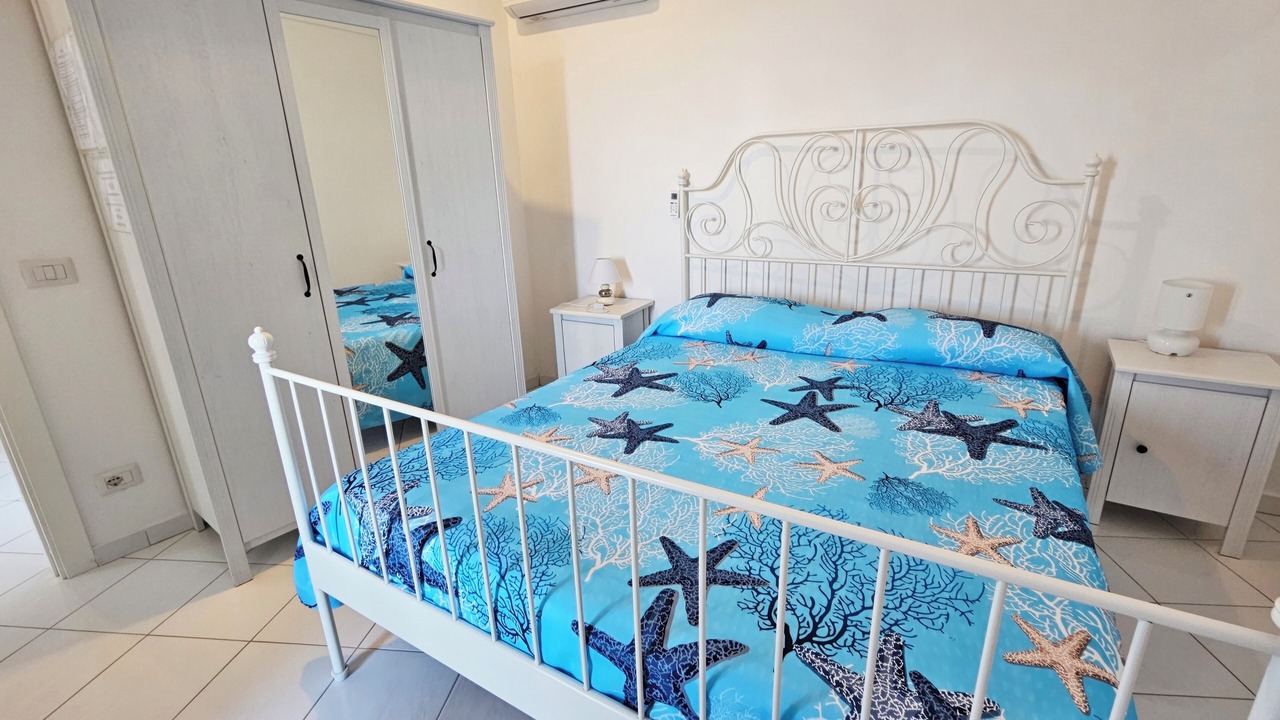 Photo of Bedroom in Le Forna