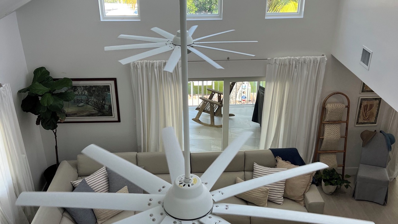 Photo of Livingroom in Winston Waterways