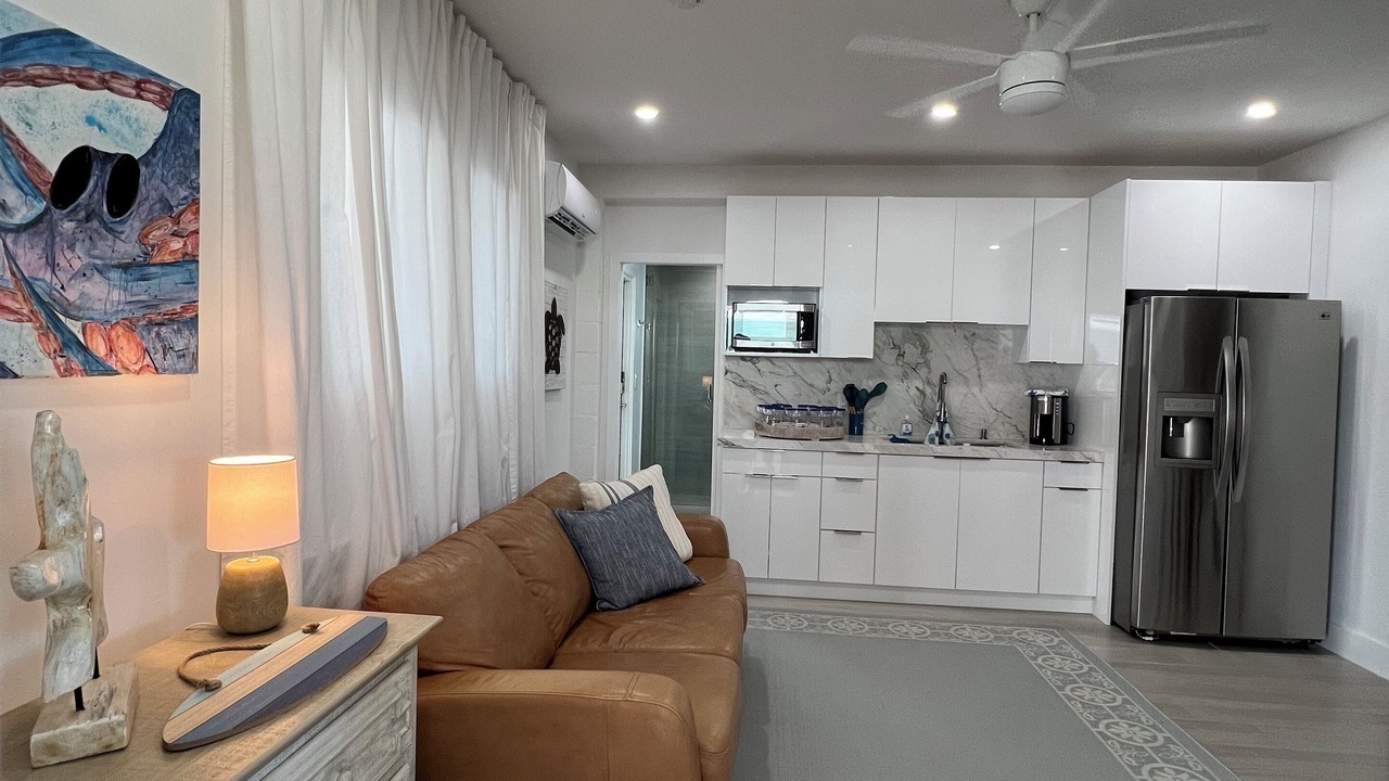 Photo of Livingroom in Winston Waterways