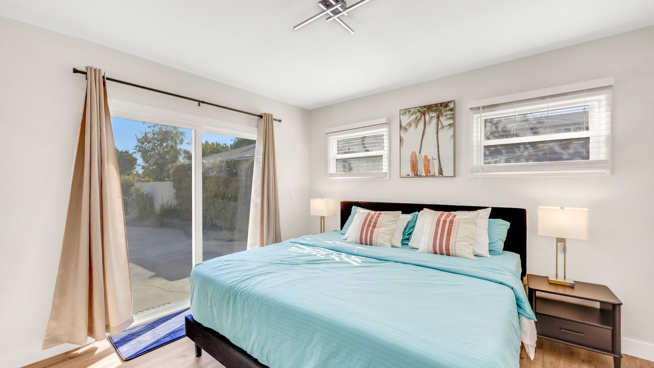 Photo of Bedroom in Inglewood