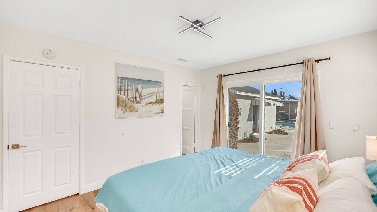 Photo of Bedroom in Inglewood