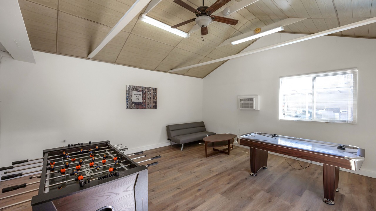 Photo of Bedroom in Inglewood