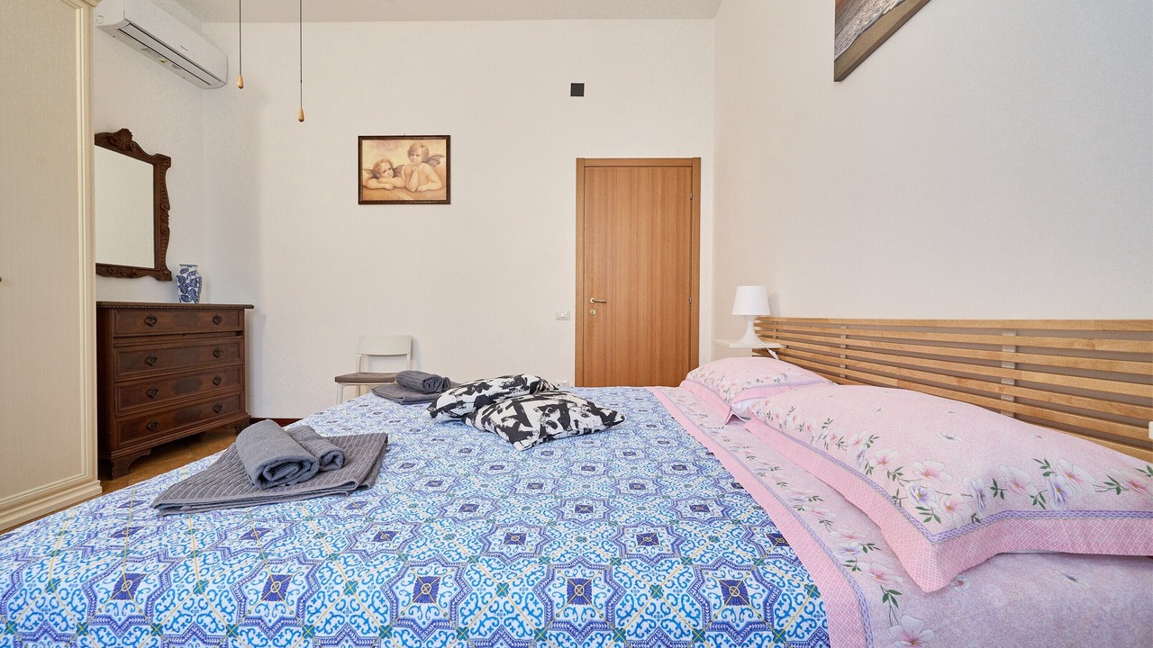 Photo of Bedroom in Piombino