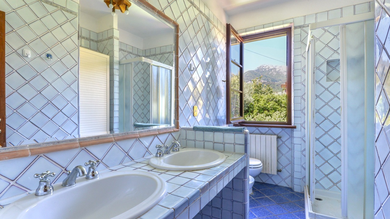 Photo of Bathroom in Marciana Marina