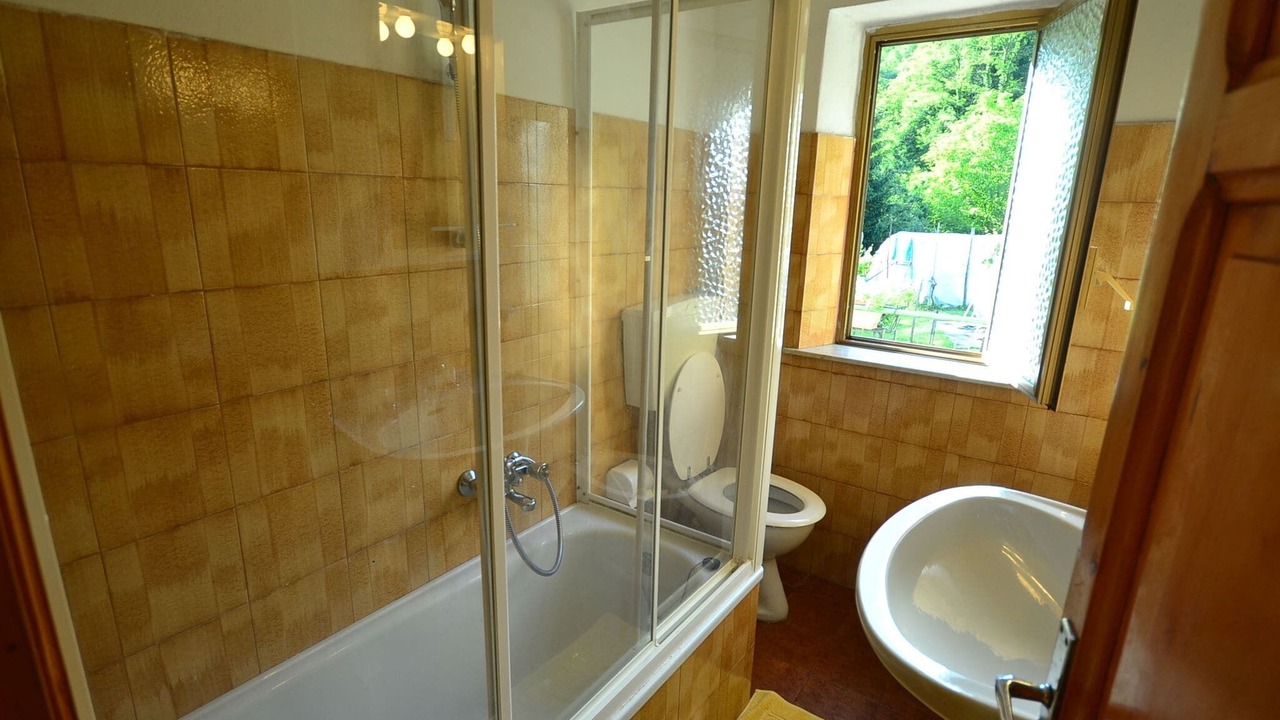 Photo of Bathroom in Mologno
