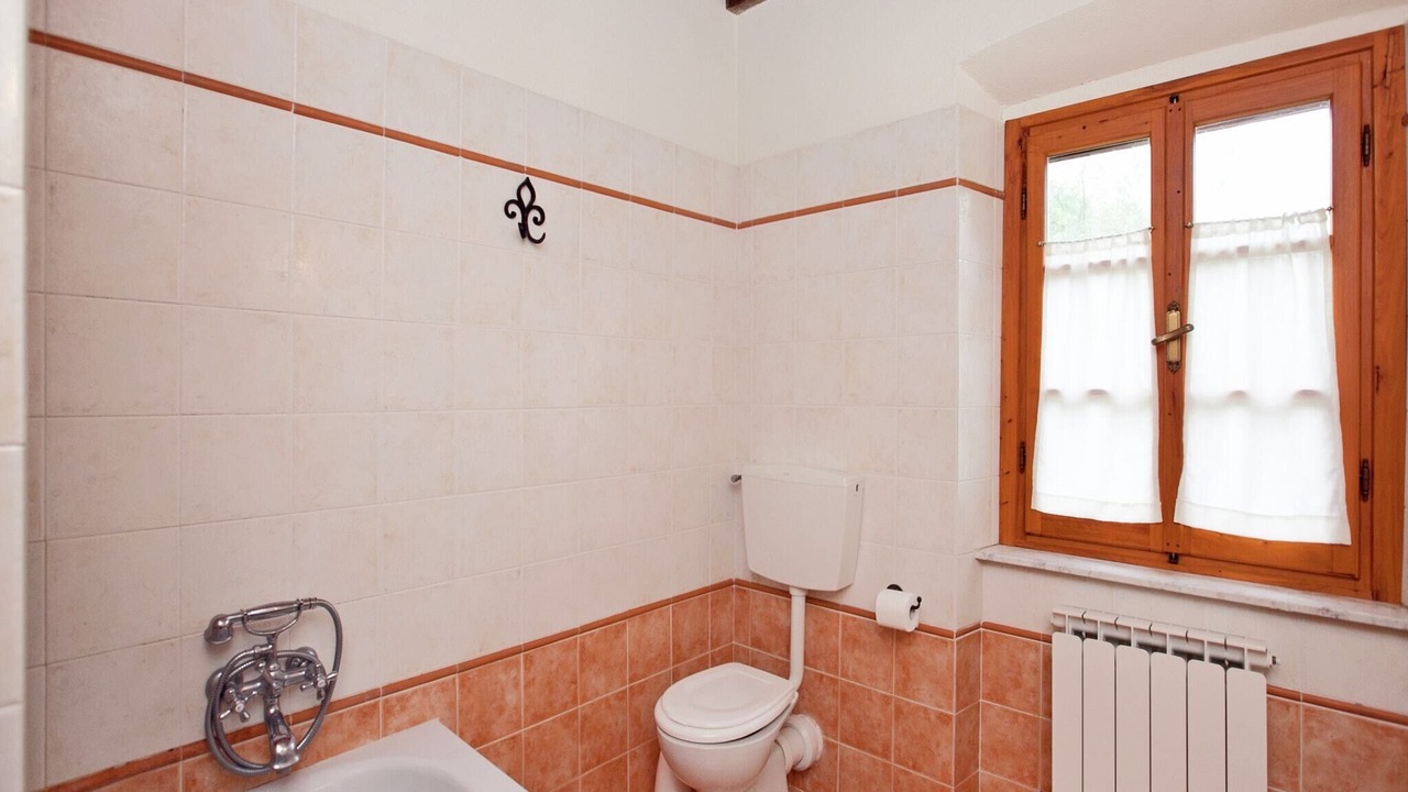 Photo of Bathroom in Bucine