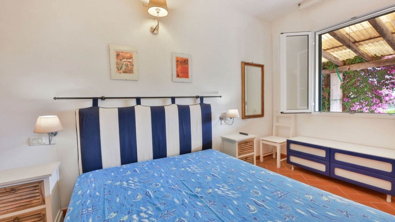 Photo of Bedroom in Lacona